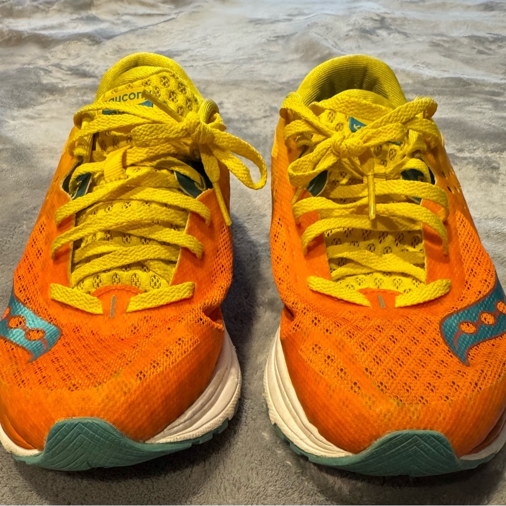 Saucony Kinvara 8 - EUC - Picture 2 of 11